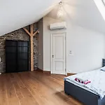 Airhome - Kuninga Apartment