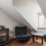 Airhome - Kuninga Apartment
